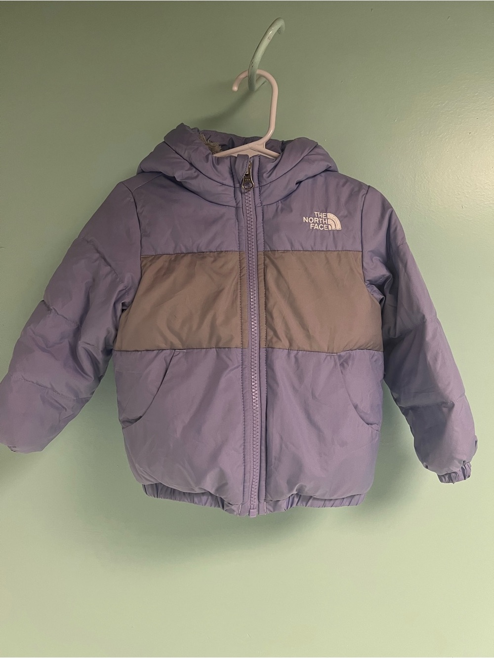 The North Face Kids Lavender Puffer Jacket with Gray Chest Panel